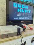 Vând Nintendo nes original cu pistol și jocul Mario /duck hunt