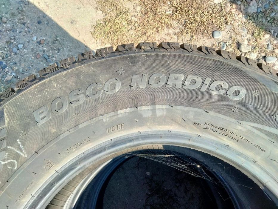 Срочно комплект зимней резины