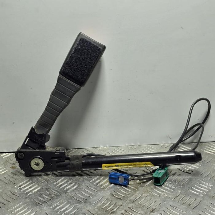 Capsa centura siguranta dreapta fata 2 fire Opel Astra H GTC