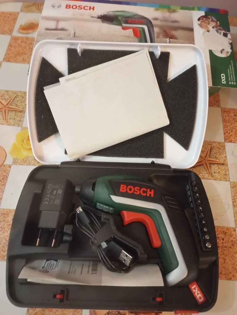 Акумулаторен винтоверт BOSCH