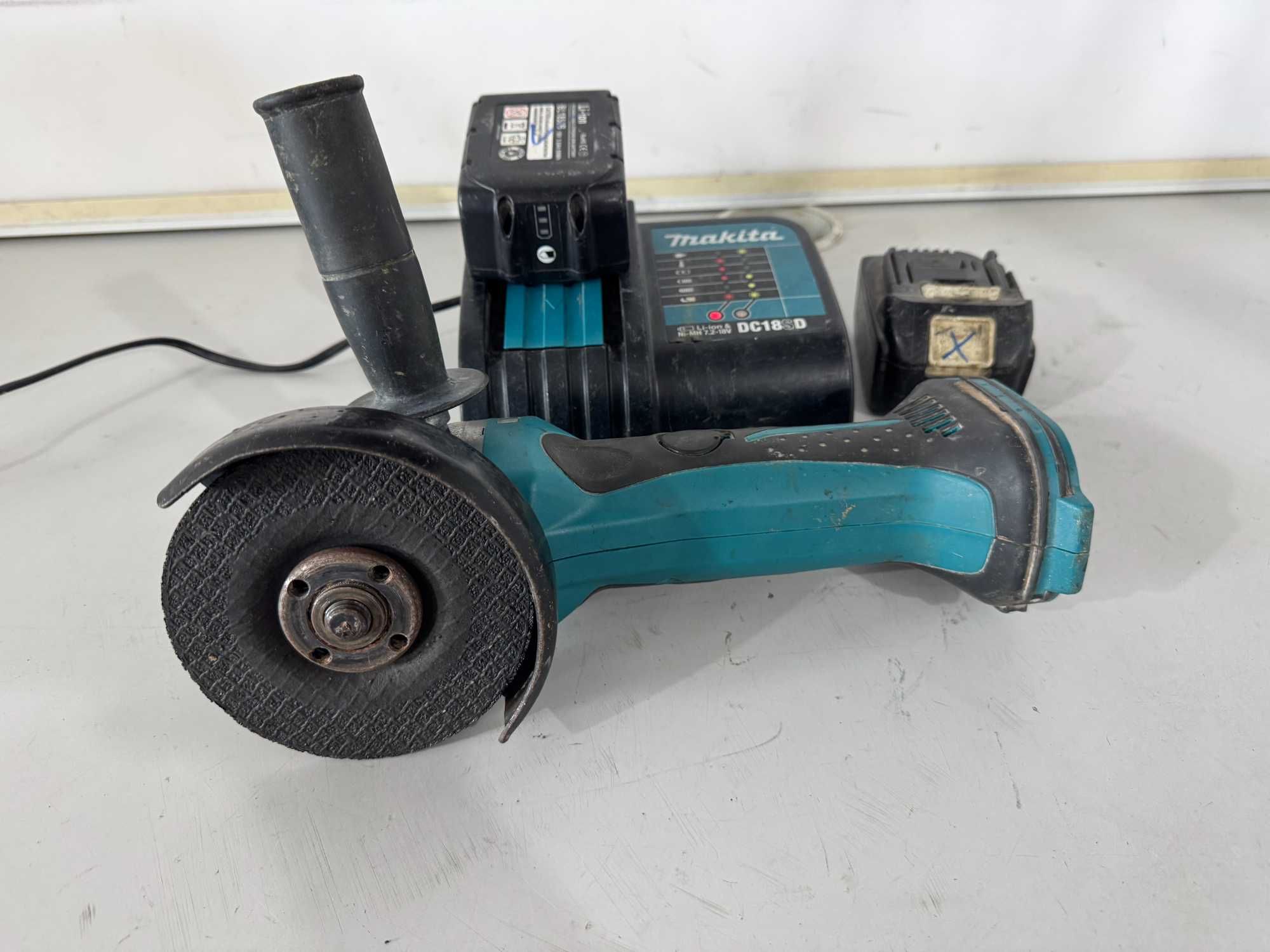 Ъглошлайф - Makita 18 V li ion / 5 amp батерия