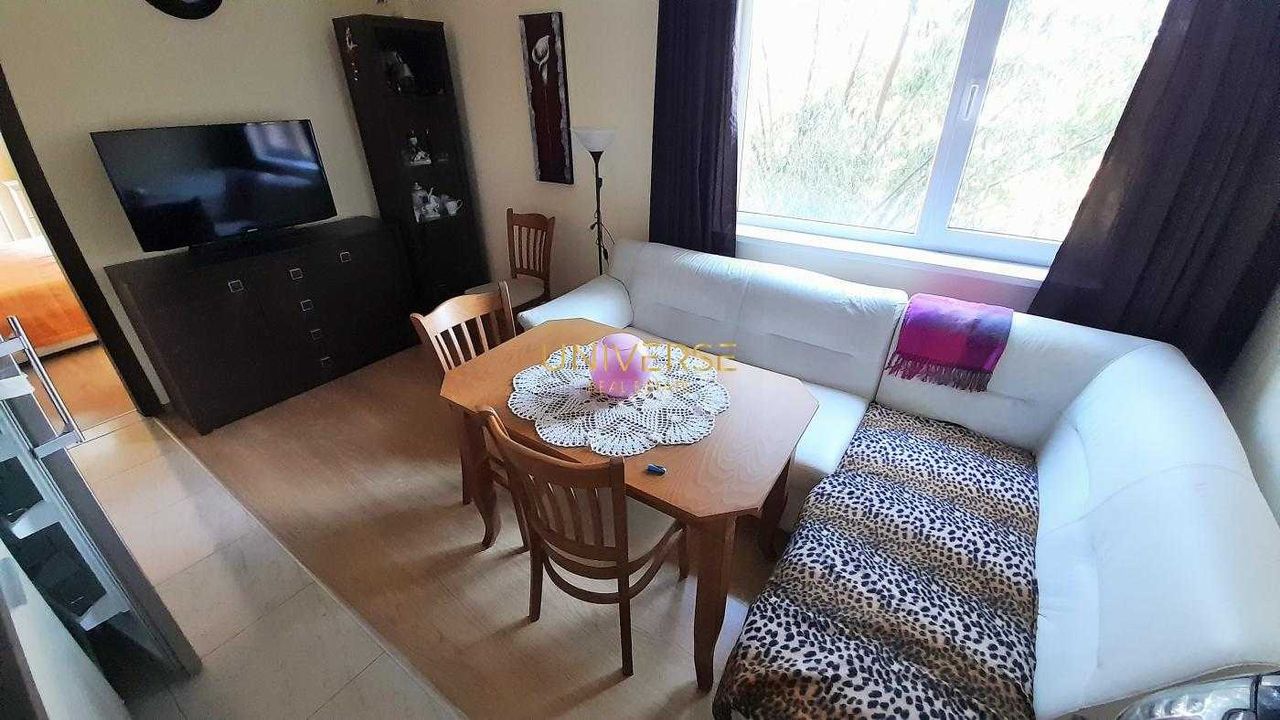 Продава се Двустаен апартамент в к.к. Слънчев бряг - 50 кв.м за 1310 €/кв.м - Снимка #3