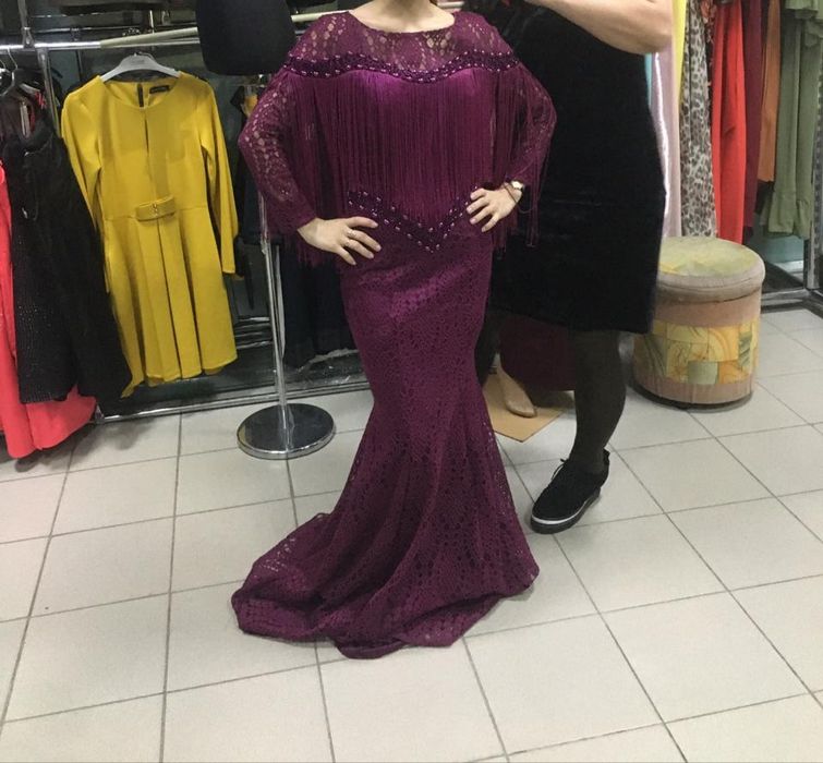 Вечерние платья на корпоратив