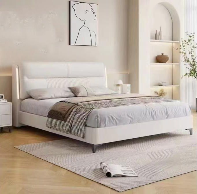 Кровать из экокожи с подсветкой