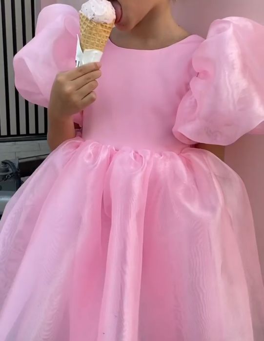 Платье праздничное