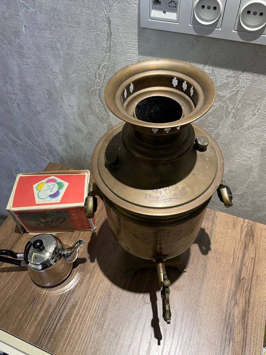 Samavar 3 litir 15 ta P.T bor 1886