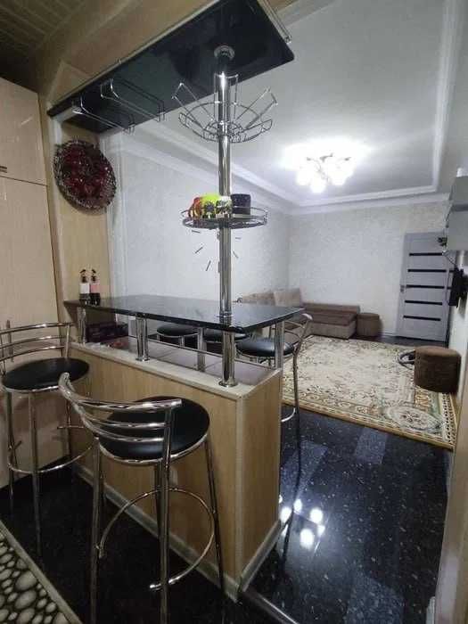 СРОЧНО! Продается квартира, 50 кв.м  Яшнабадский район Кадышева ТММ