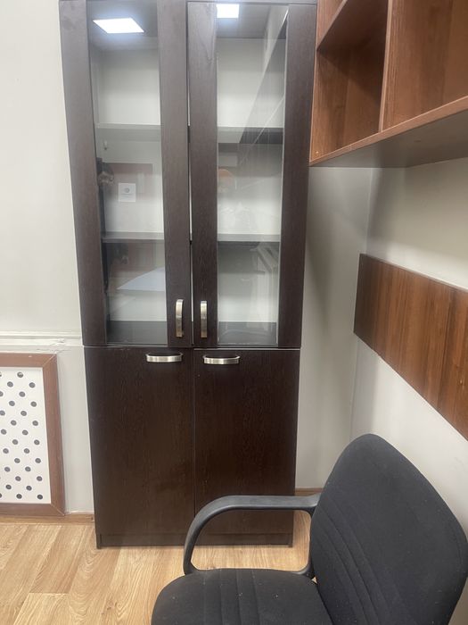 Шкафы офисные гардеробные