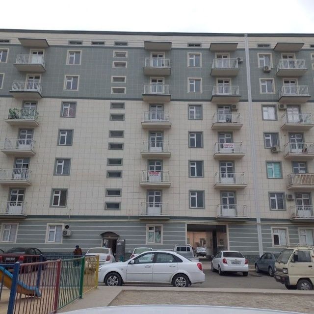 3 xonali uy sotiladi