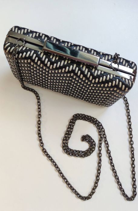 Елегантна дамска чанта