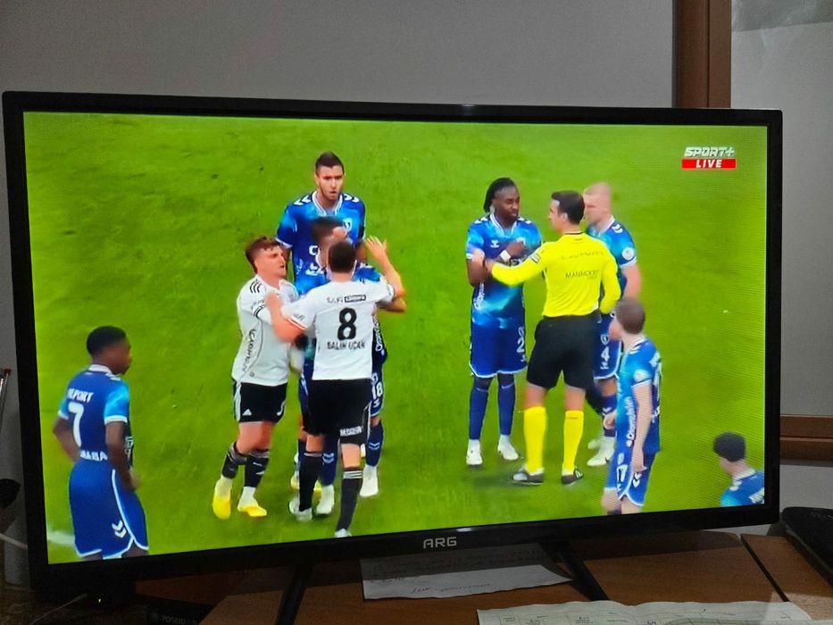 Продам телевизор ARGO 32" (HD) — Отличное состояние!