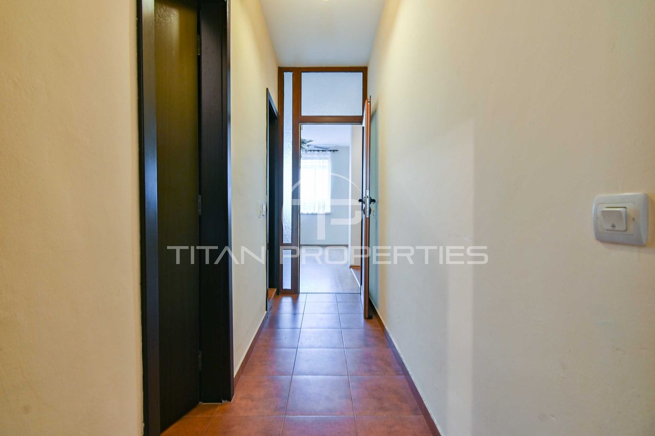 Продава се Двустаен апартамент в София, Люлин 6 - 79 кв.м за 1975 €/кв.м - Снимка #11