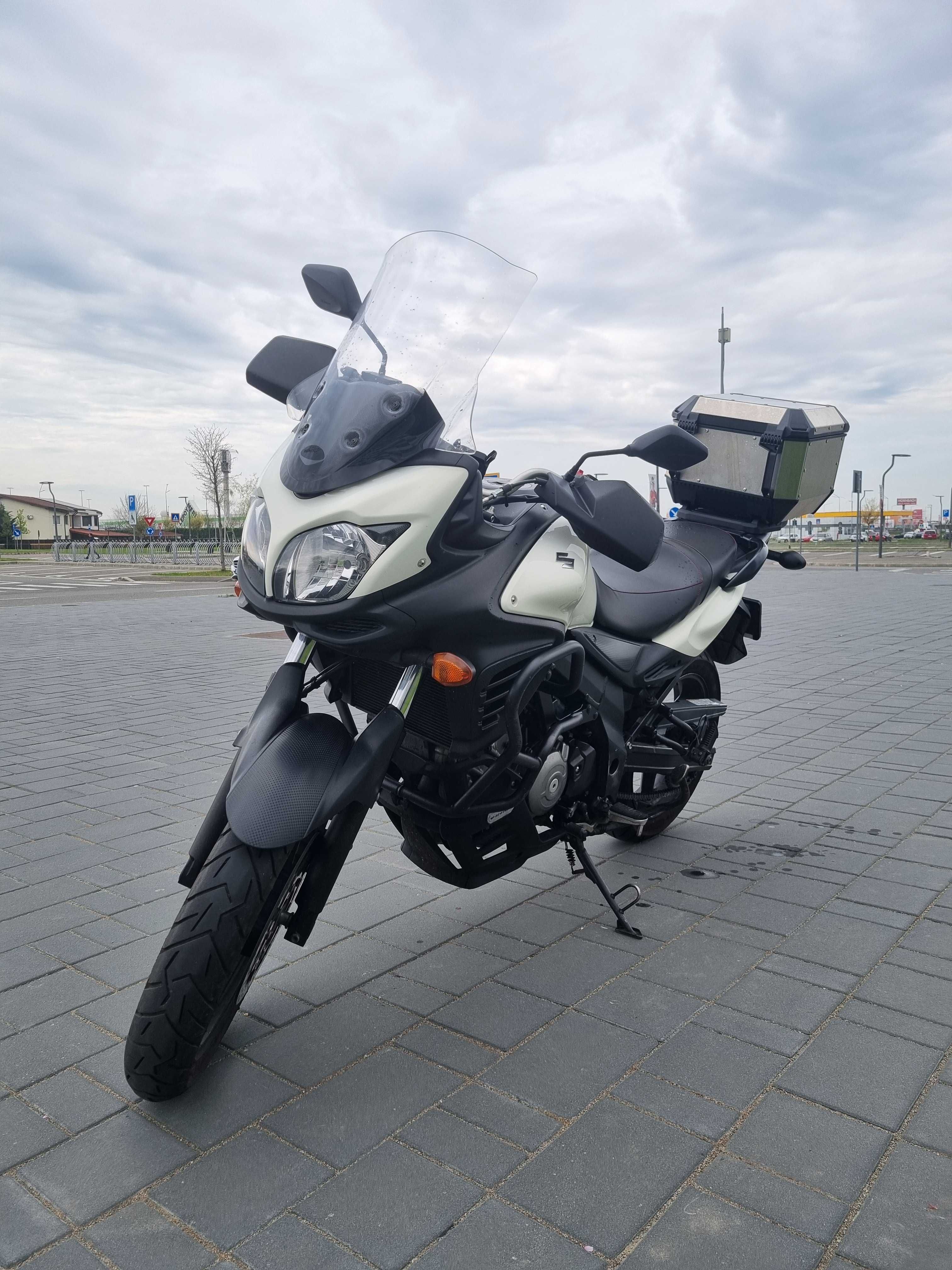 Suzuki V-Strom DL650