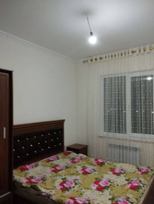 Eshonguzar 2 xona oilaga zaksli