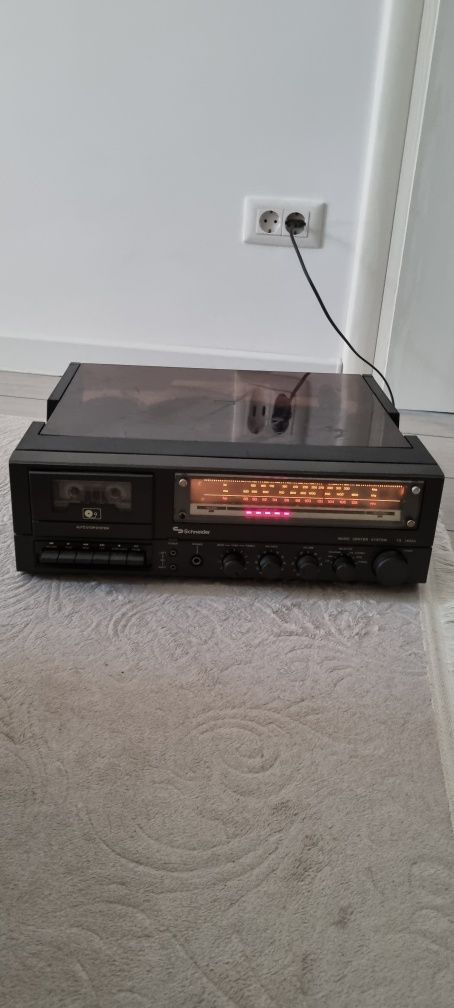 Sistem audio Schnaider RS 1403 S pick up, deck si radio