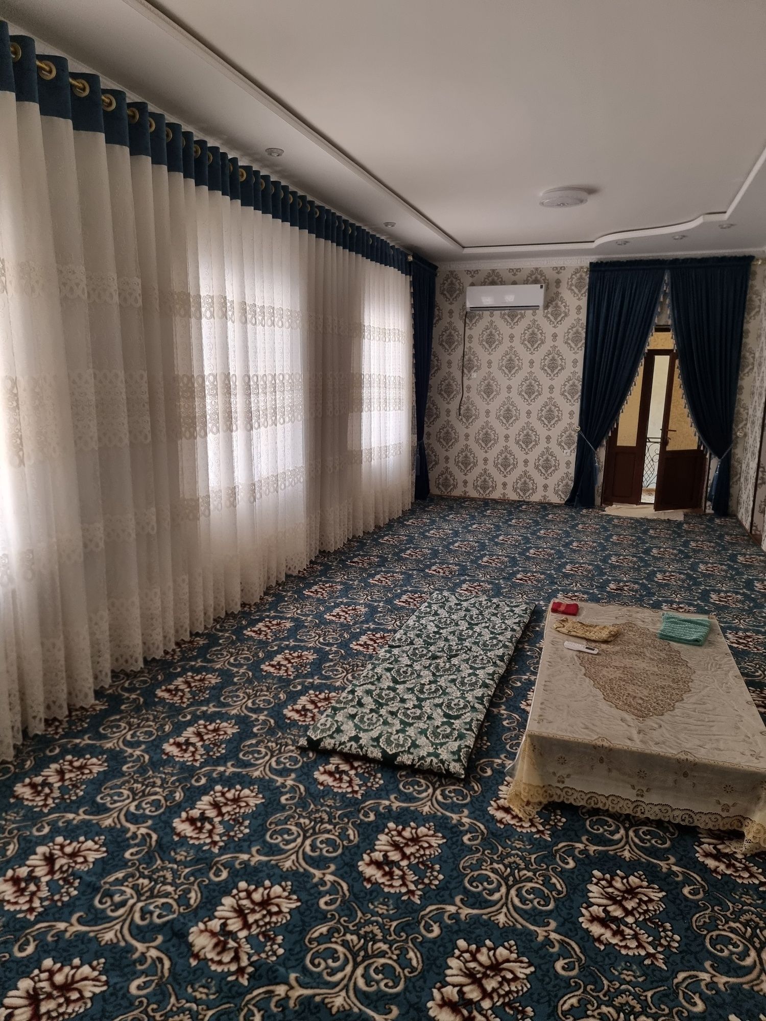 6 xonali Uy Sotiladi manzil Surxondaryo Viloyati Sherobod Tumani