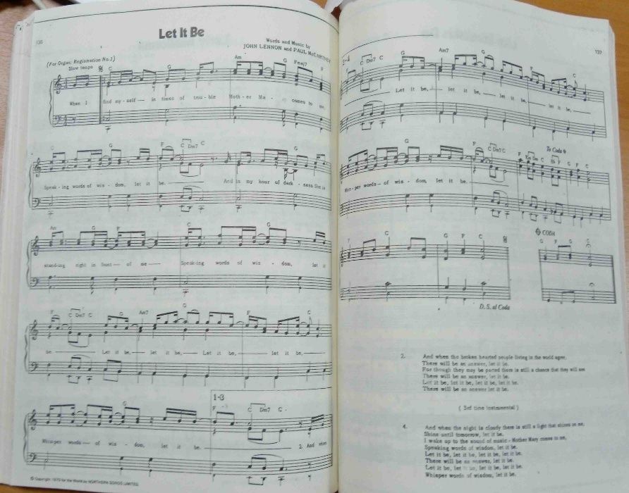 Бийтълс песни текст ноти партитури Книга рок музика Ленън Маккартни