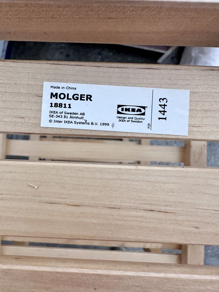 Etajeră ikea din lemn