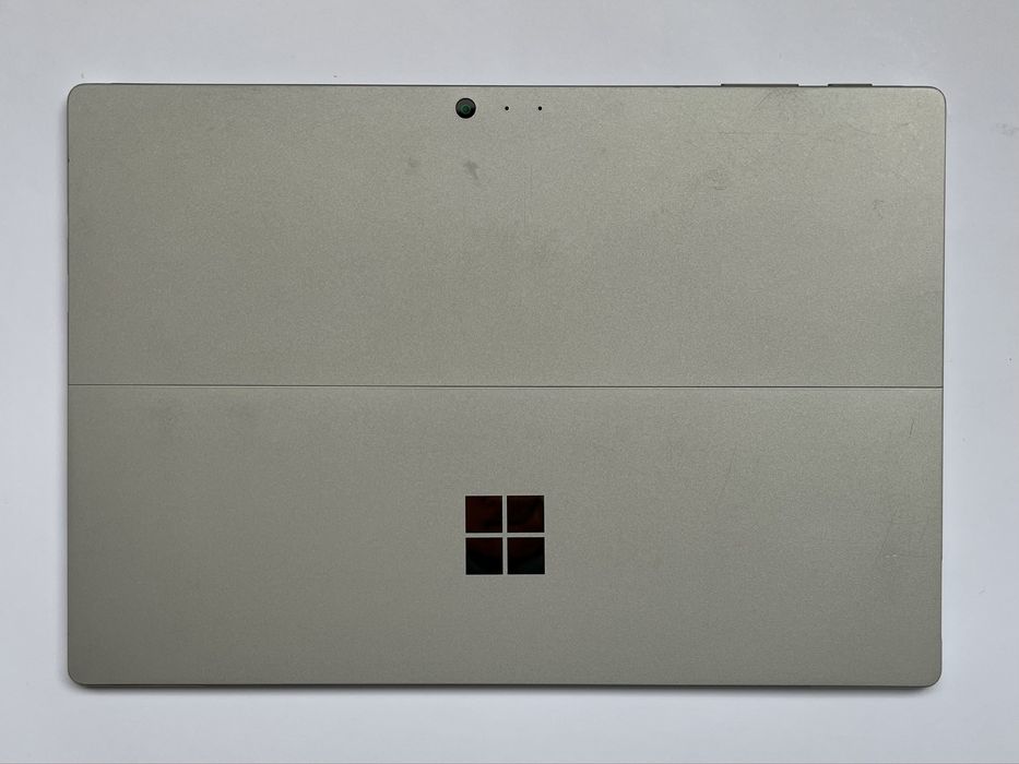 Microsoft Surface Pro 5 [1796] | i5-7300U | 4GB | 512GB | Windows 11