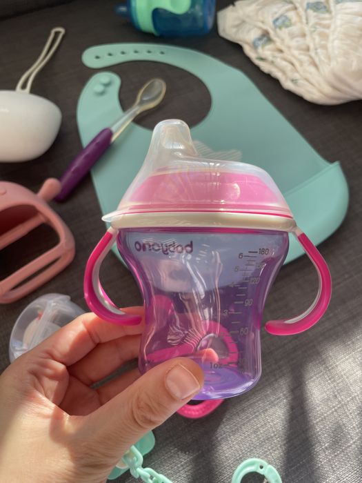 Залъгалки, шишета и други прибори за бебе