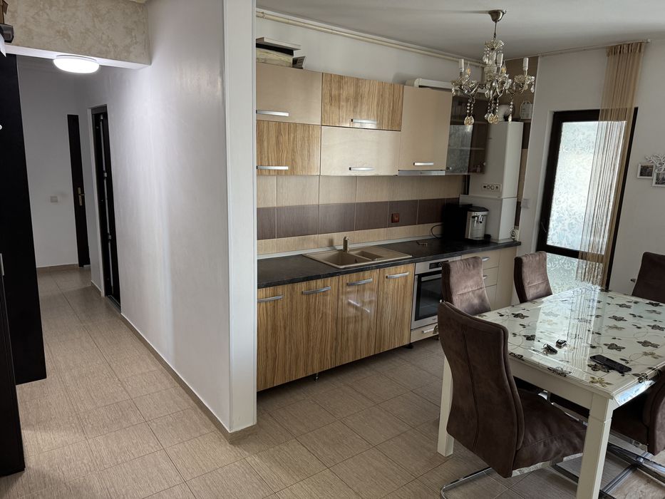 Inchiriez apartent 3 camere