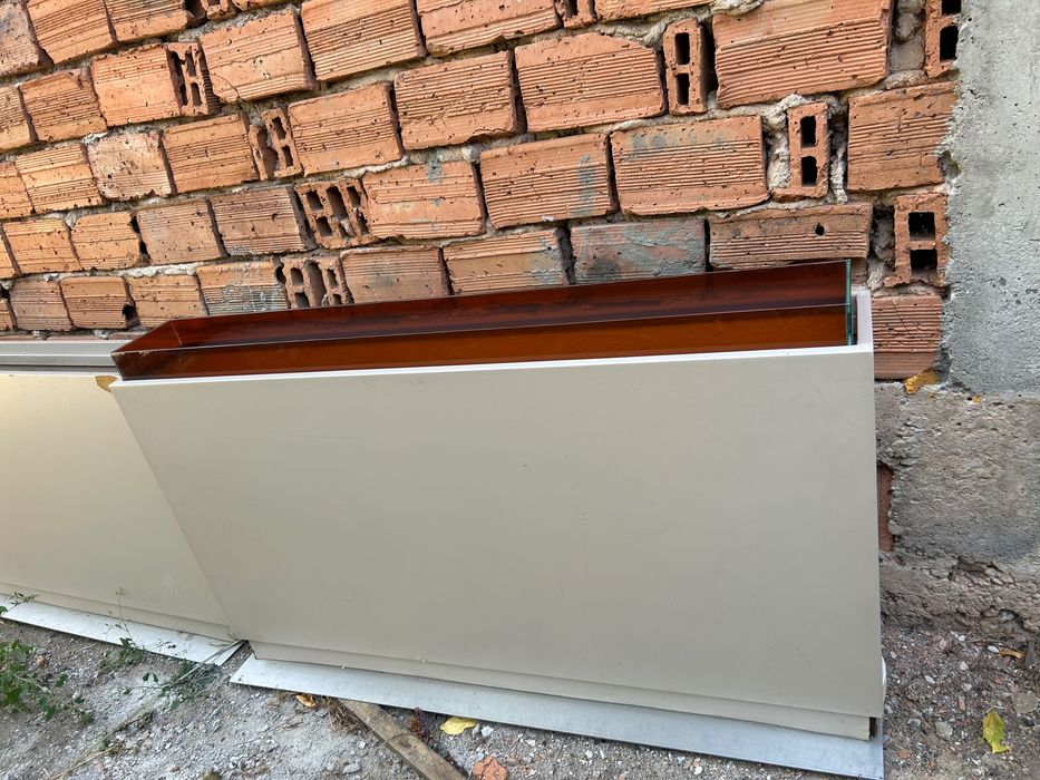 Светещи разделители между сепарета