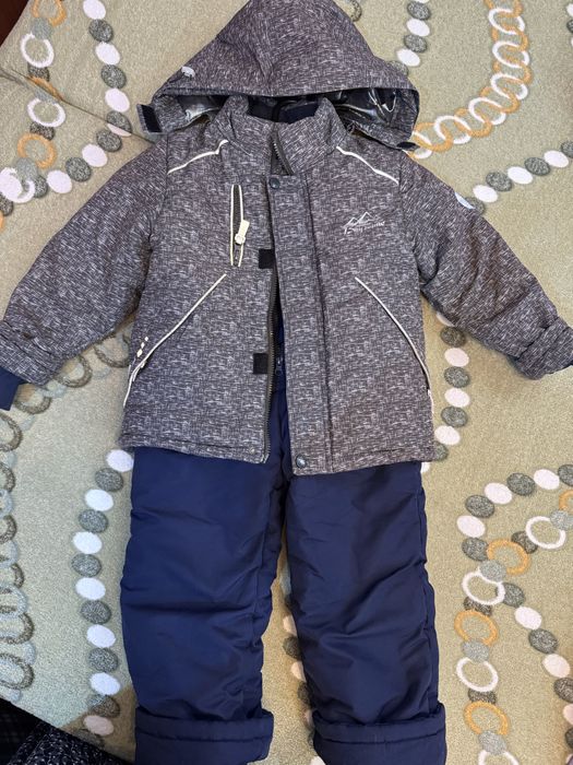 Продам зимний комплект куртка+штаны