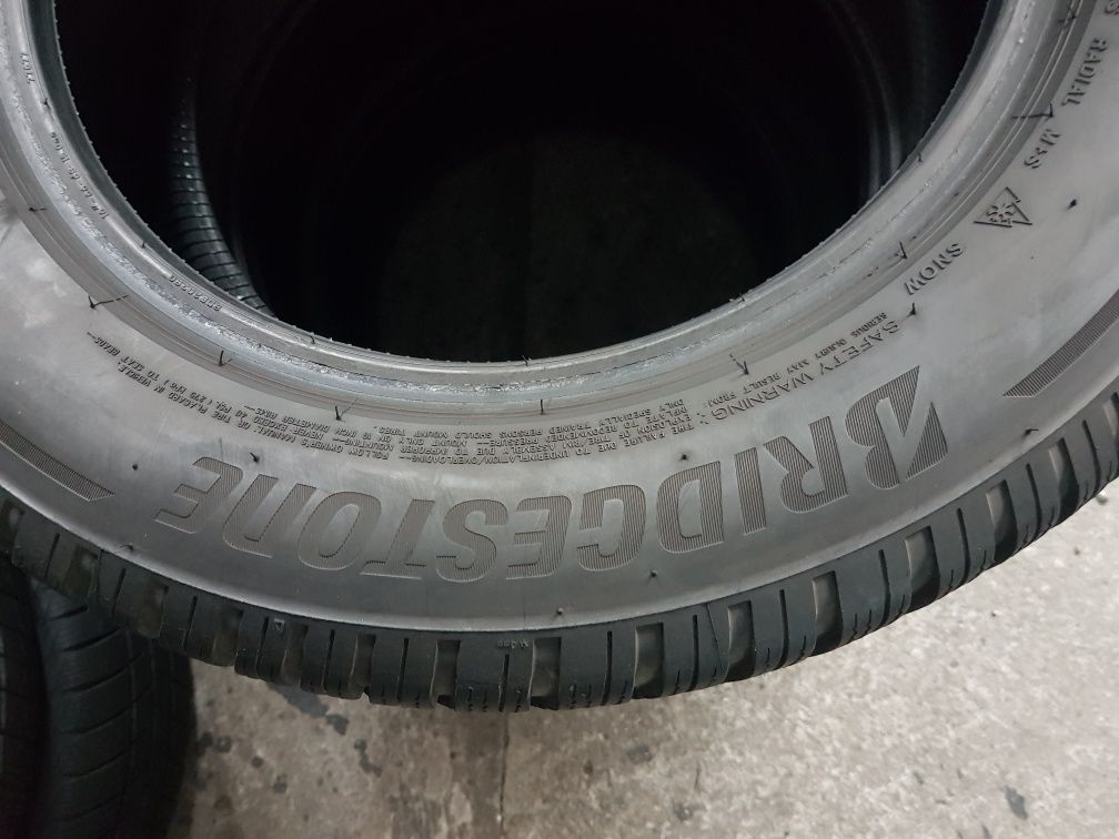 Bridgestone 215/60 R16 99H M+S iarnă