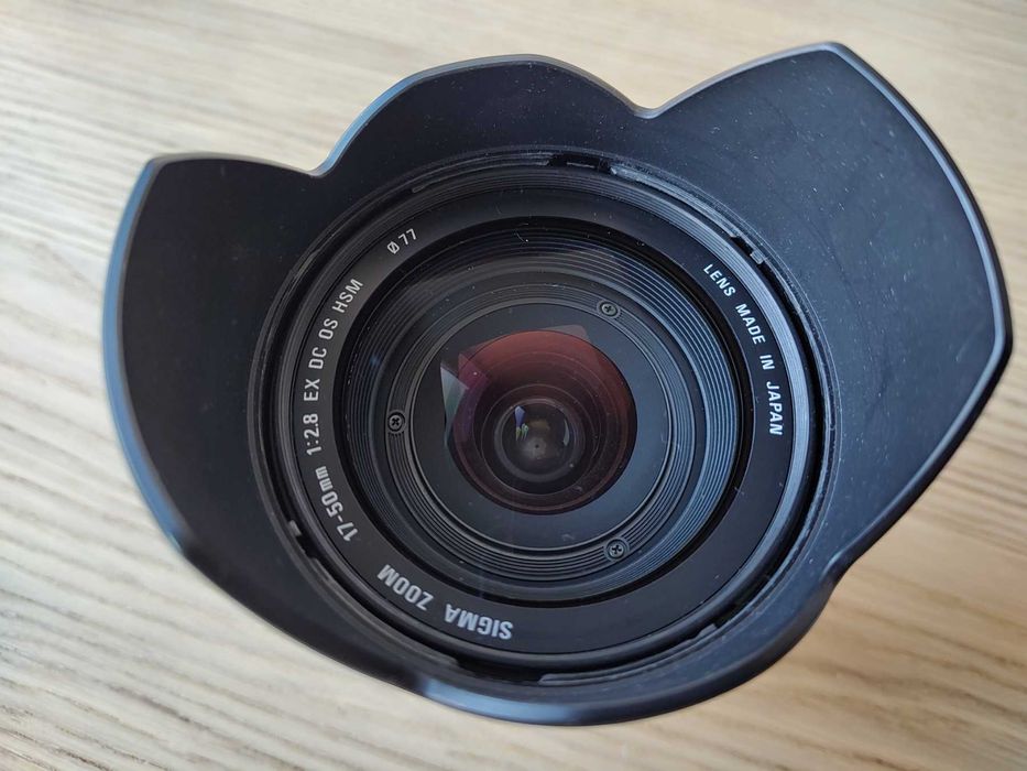 Sigma 17-50mm f/2.8 EX DC OS HSM за Nikon
