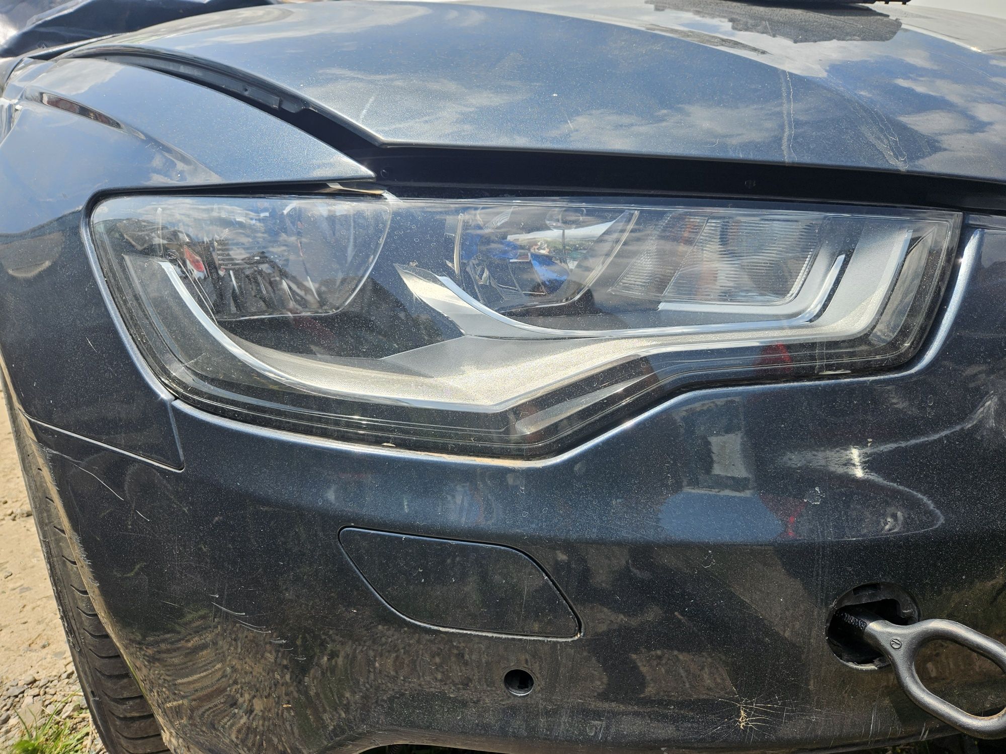 Фарове за AUDI A6 2012godina