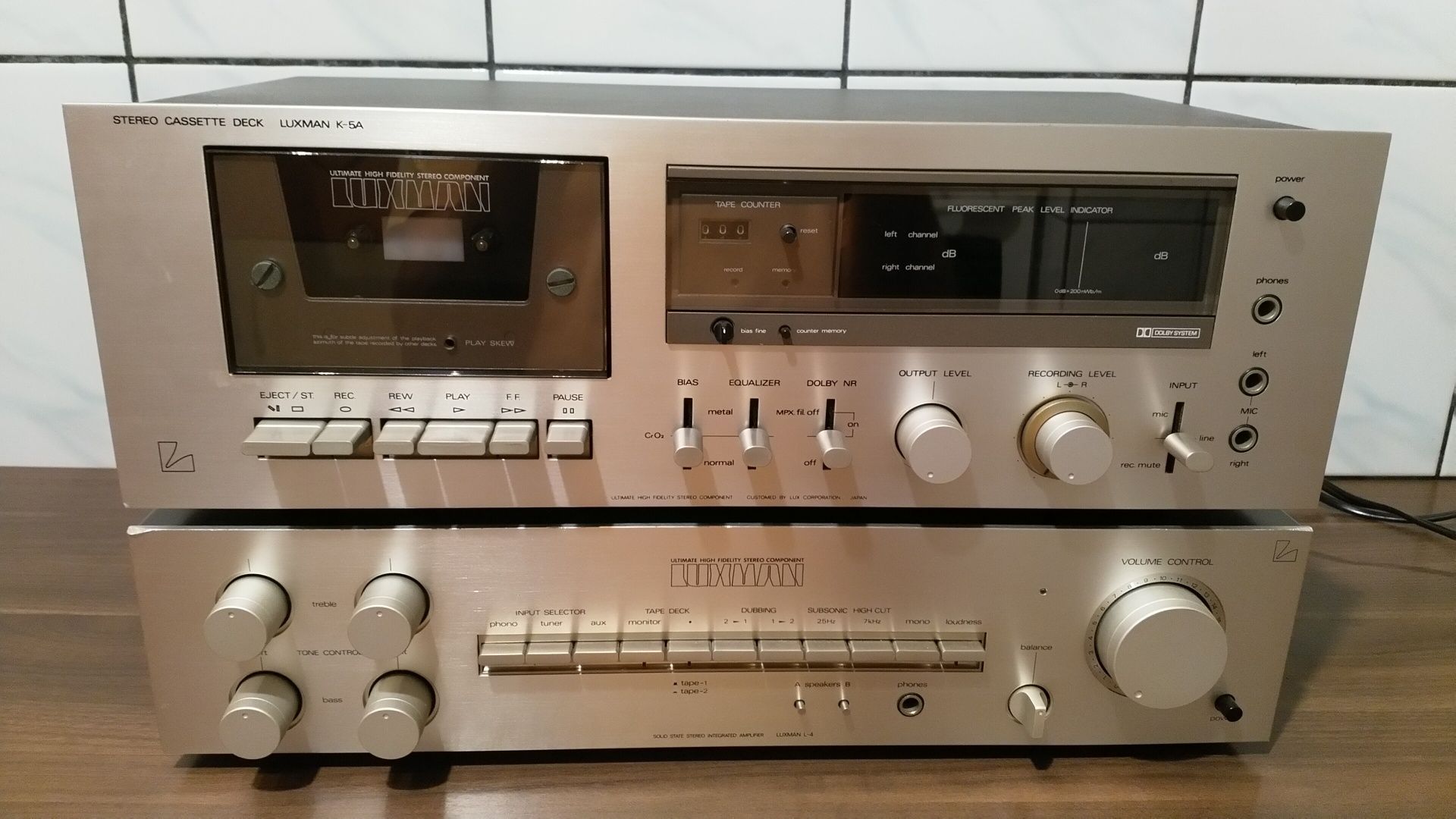 Luxman L4 colecție stație audio