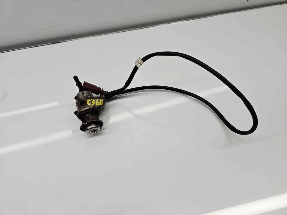 Injector Adblue  AUDI A6 (4G5, C7) [Fabr 2011-2017] 04L131113S 2.0 TDI