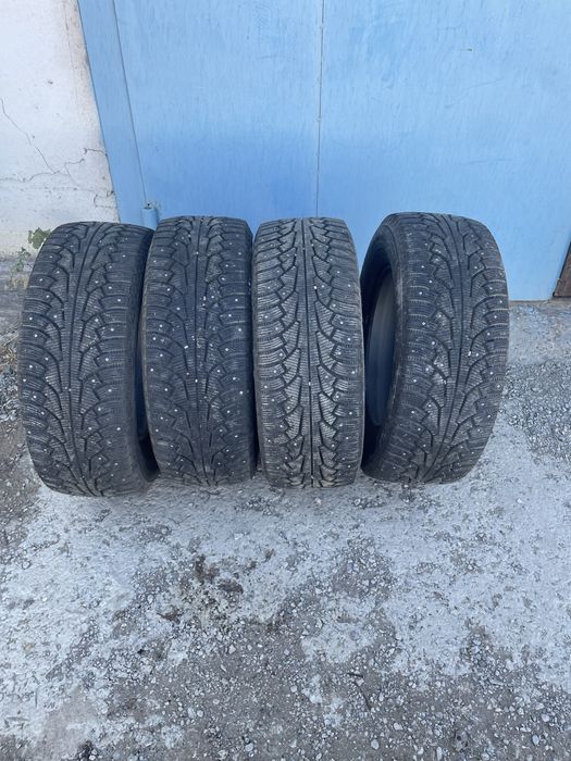 Nokian hakkapeliitta 275/60/R18