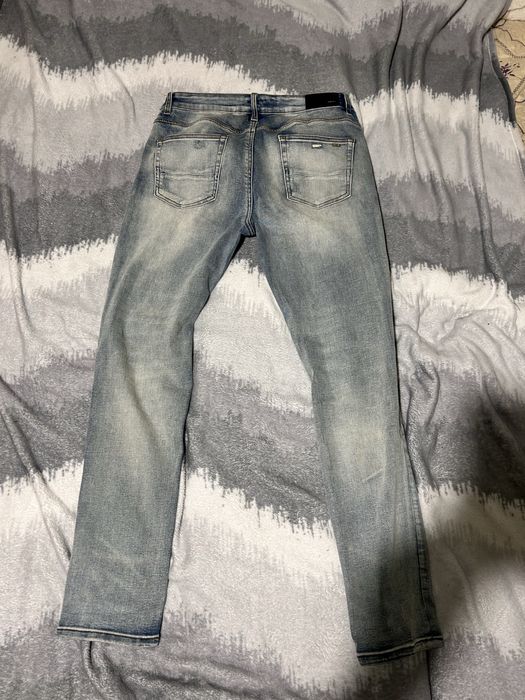 Vand blugi amiri