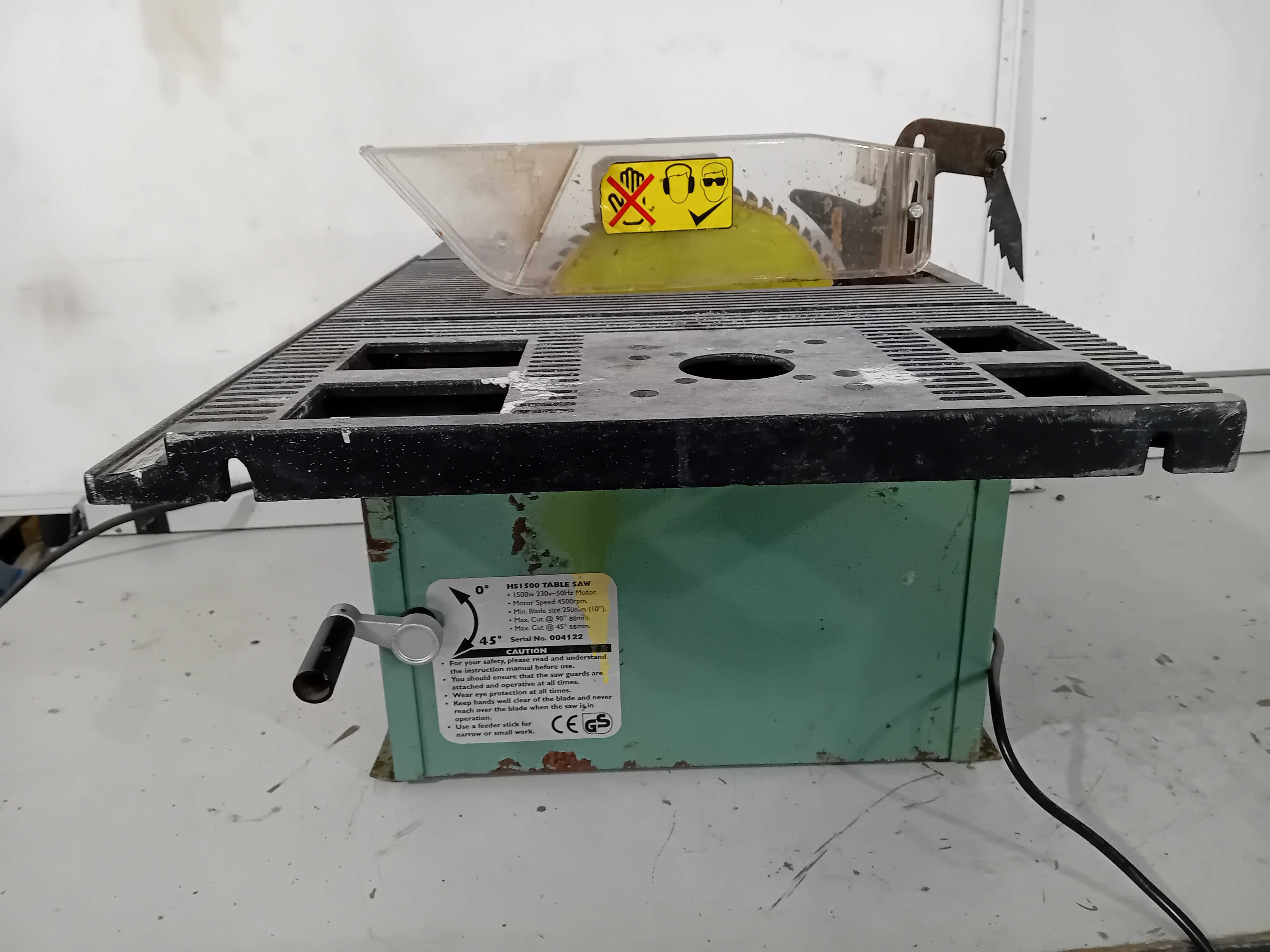 Циркуляр за дърво - Nutool 1500 W