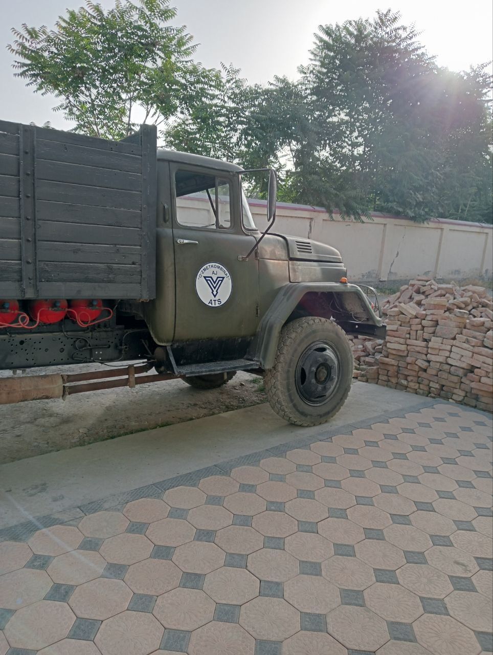 Zil mashina 1998