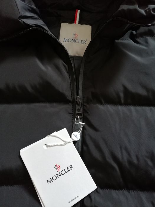 MONCLER мъжко зимно яке с качулка M XL