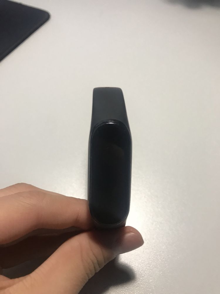 Часы Mi Band 4