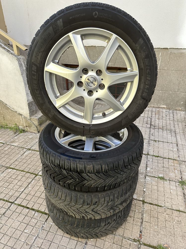 Джанти с Гуми 205/55/16/Volvo-5x108