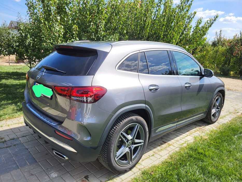 Vand Mercedes Gla, 4MATiC inca in garantie, impecabil