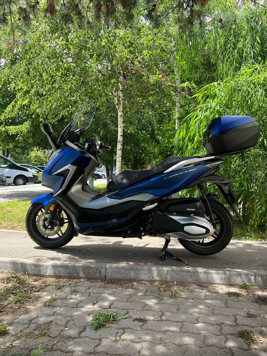 Scuter Honda Forza 350 ABS – 2021 – Doar 1.100 km – Stare Impecabilă!