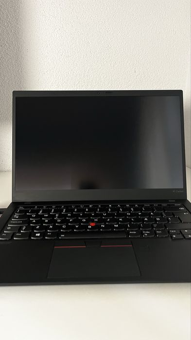 Lenovo Thinkpad X1 Carbon (7) - Win10 Pro, i5, 8GB, 256GB