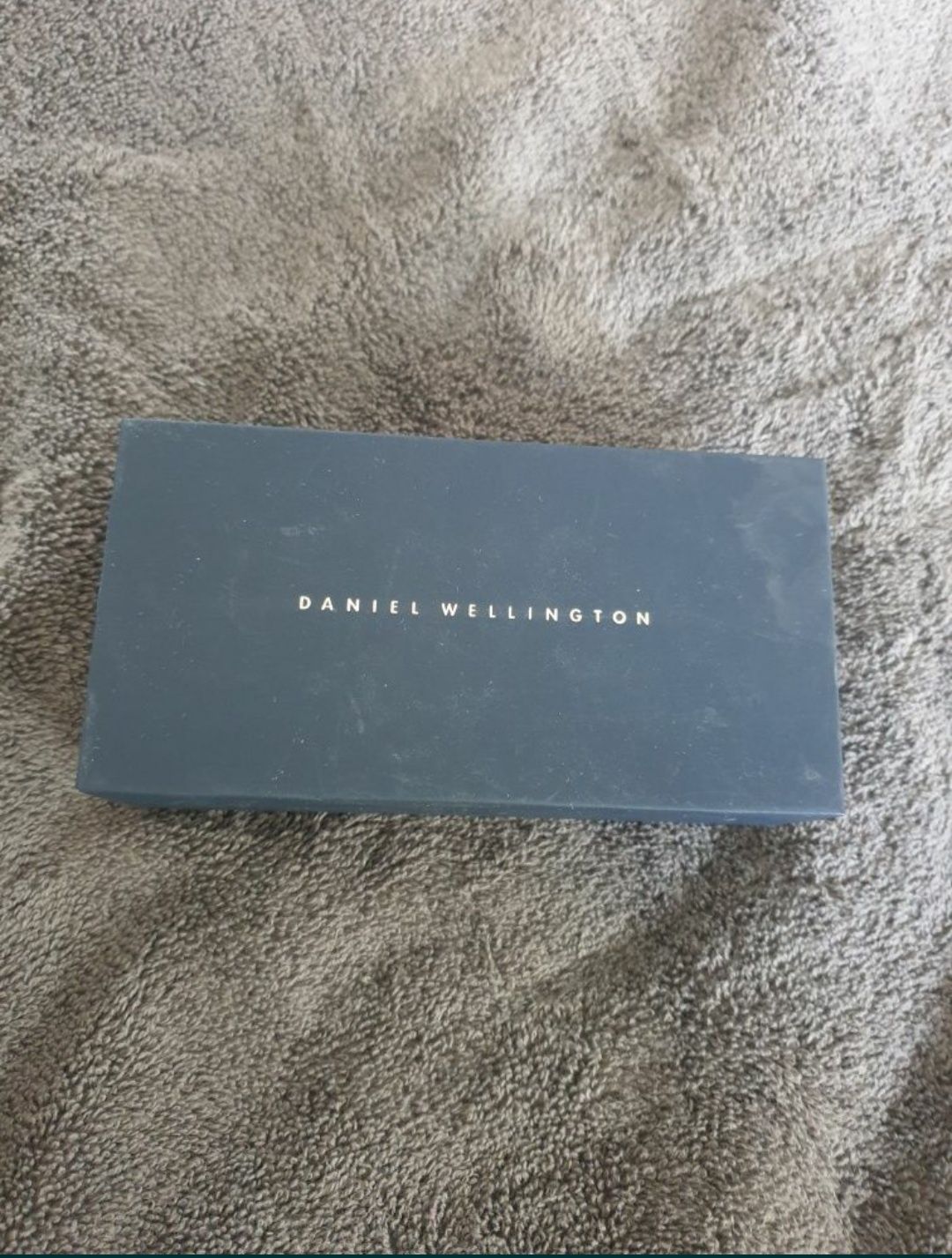 Ceas dama Daniel Wellington nou în cutie