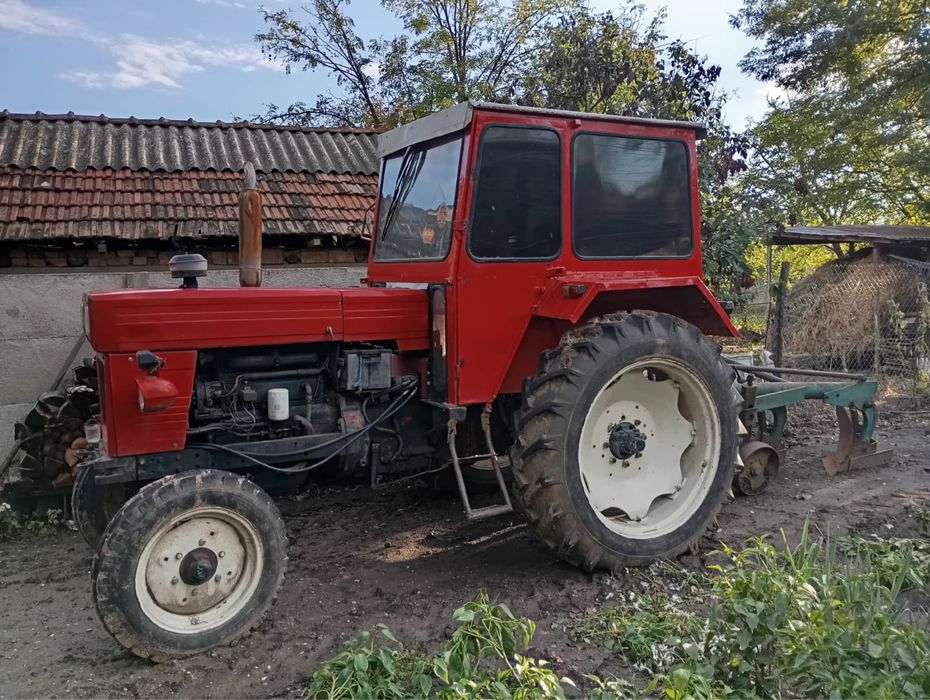 Tractor cu disc si plug