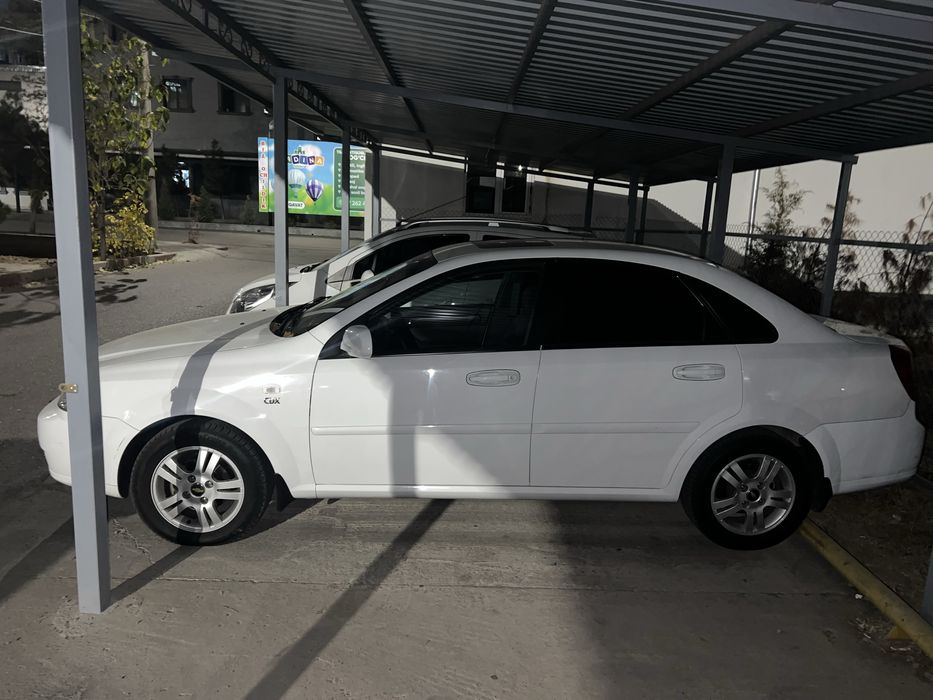 Lasseti 2013-yil 1,6 mator 3 pazitsiya