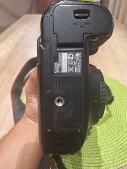 Продавам Canon 5D MarkIII