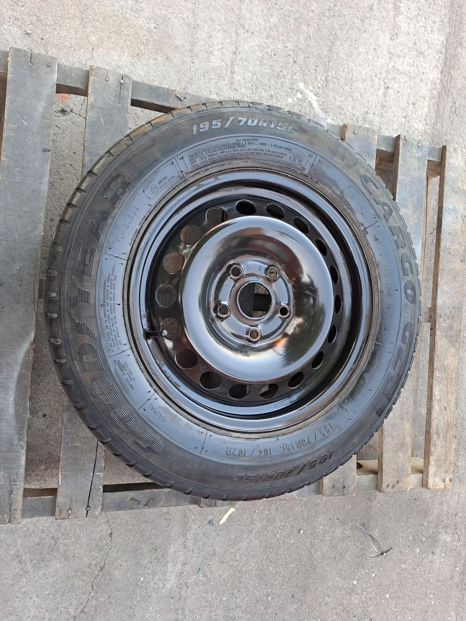 1бр. РЕЗЕРВНА 15" 5Х112 с Бусова 195 70 15C Бус VW T4