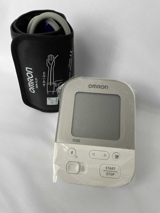 Tensiometru de brat Omron X4 Smart cu Bluetooth,manșetă Intelli wrap