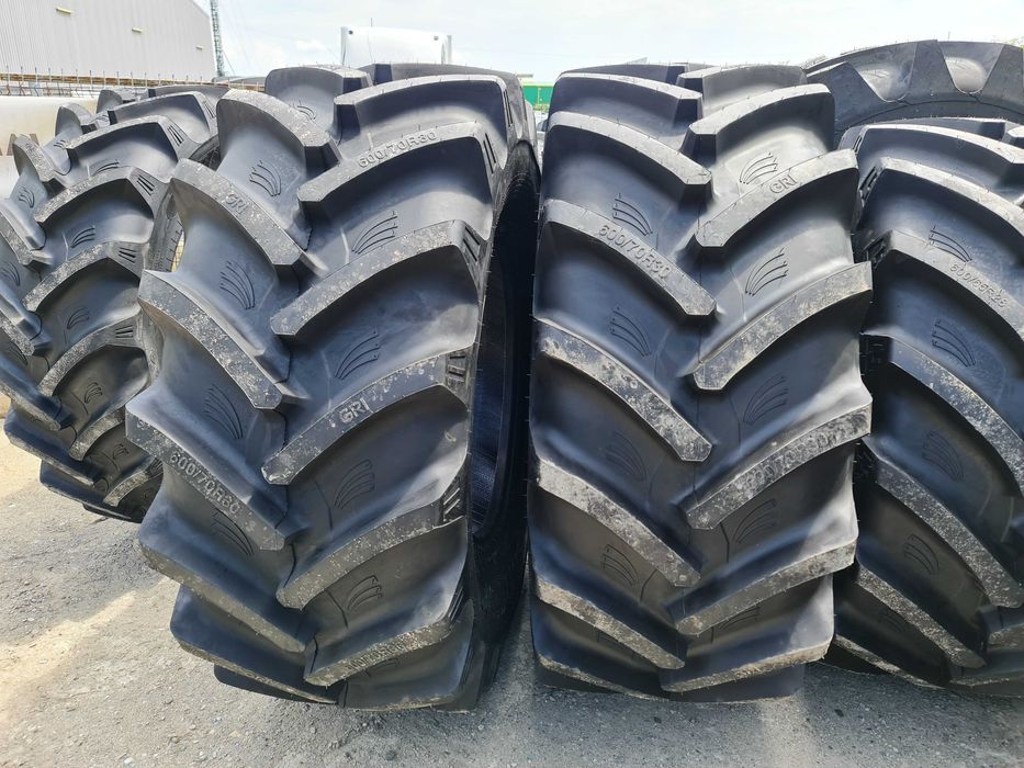 Cauciucuri noi 600/70R30 marca GRI anvelope tractor CASE, JOHN DEERE