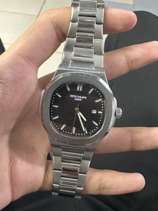 часы Patek Philippe Nautilus